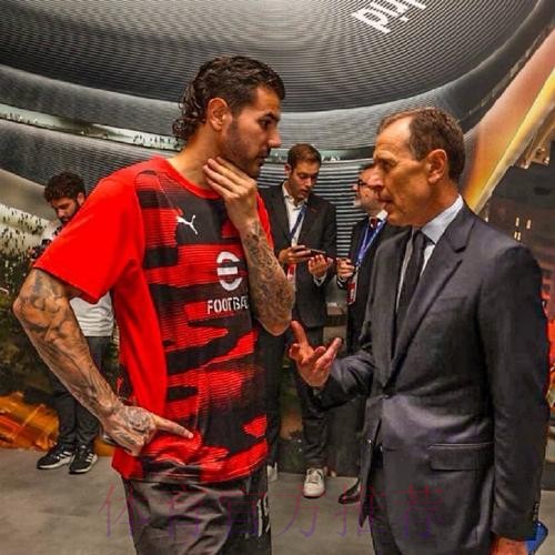 马卡:皇马越来越接近签下约罗 费用4000万欧+浮动 马卡:皇马越来越接近签下约罗 费用4000万欧+浮动